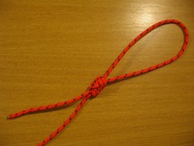 Osmičková smyčka pevná